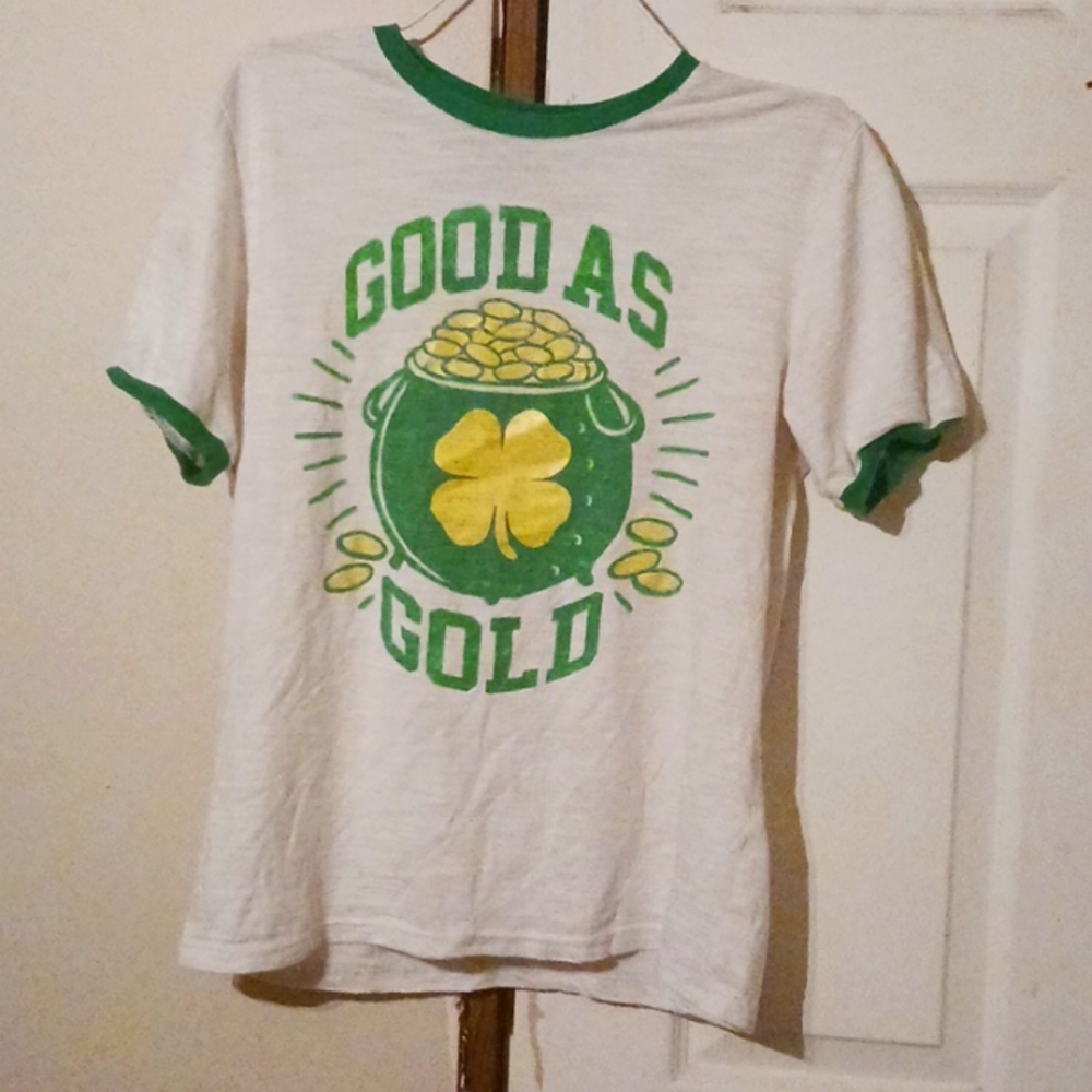 Women's casual tee. XL